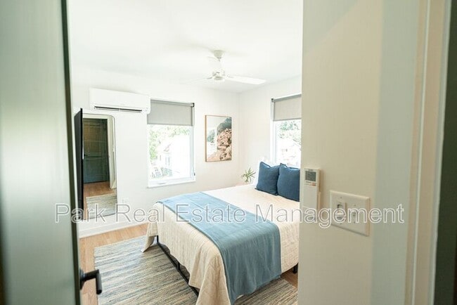 Building Photo - 901 E Edenton St