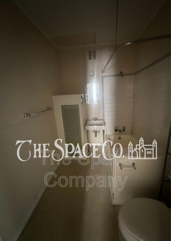 Building Photo - 49 Chapel St