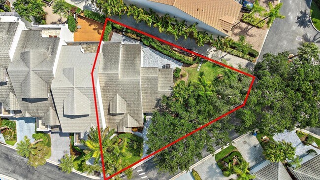 Building Photo - 1000 US-1