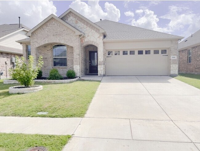 Building Photo - Spacious 4BR House in Forney , near by best elementary school