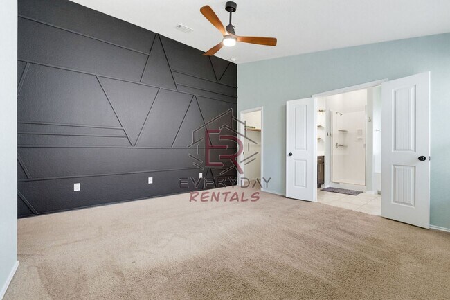 Building Photo - 5582 Perdita Dr
