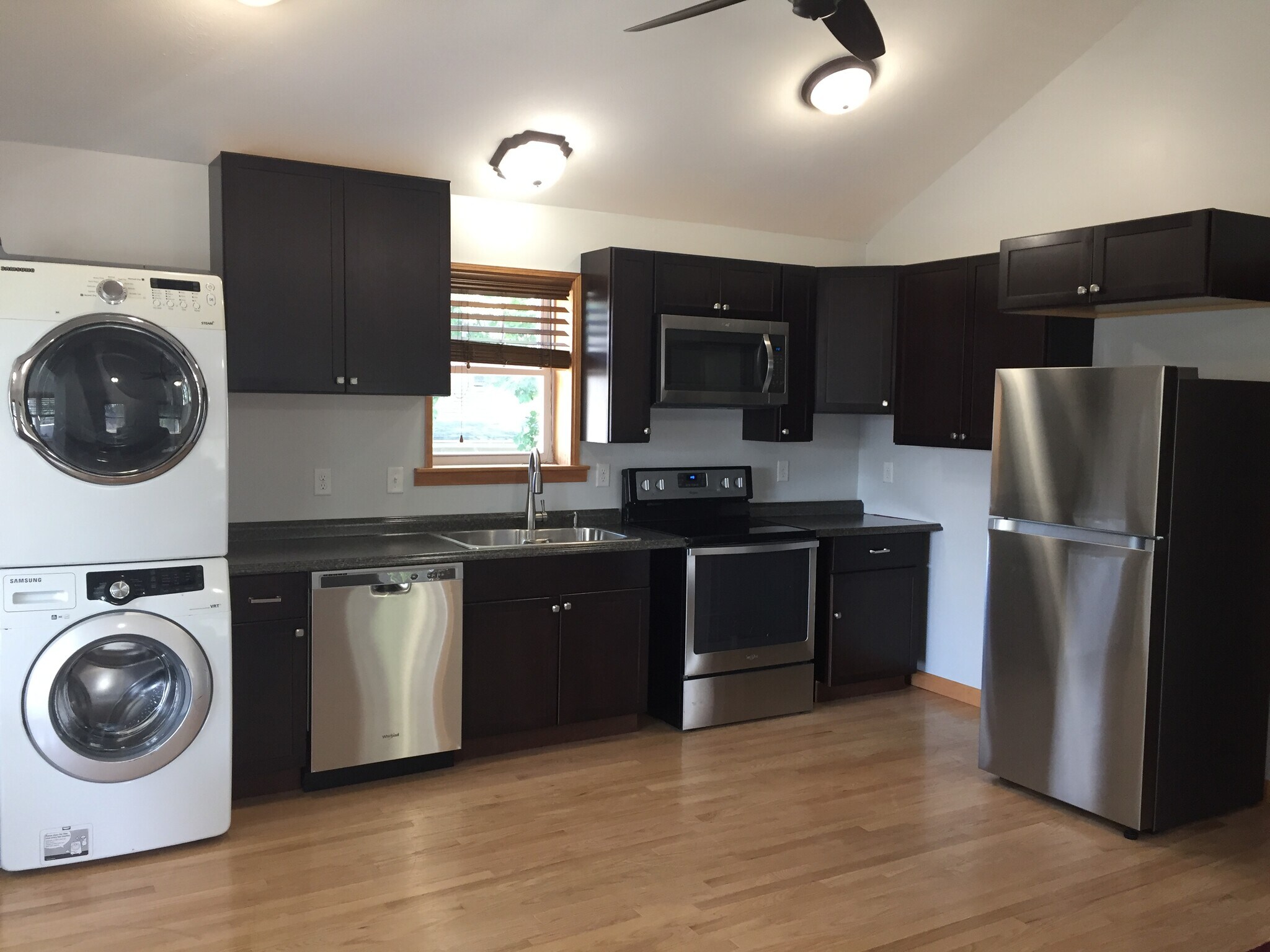 Kitchen - 9 Newbury St