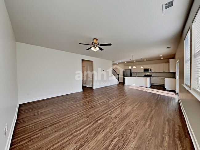 Building Photo - 4318 Spregan Way