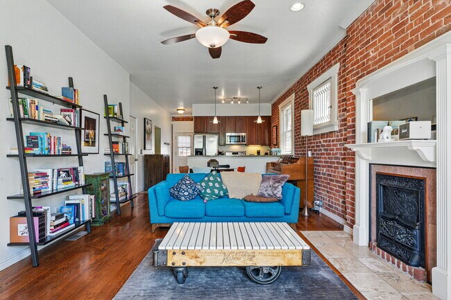 Primary Photo - 1438 Franklin St