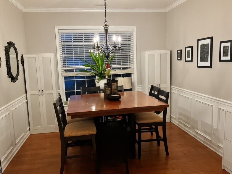 Dining Room - 168 Pamlico Rd