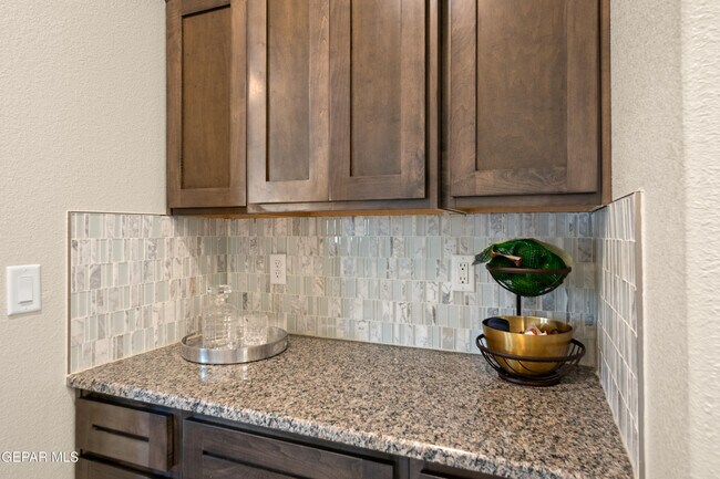 Building Photo - 12776 Hidden Edge Dr