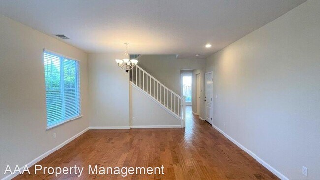 Building Photo - 4 br, 2.5 bath House - 3946 Hidden Grove Ln.