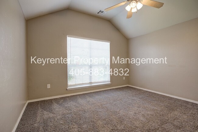 Building Photo - Spacious 4-Bedroom Home with Modern Upgrades & Prime Location