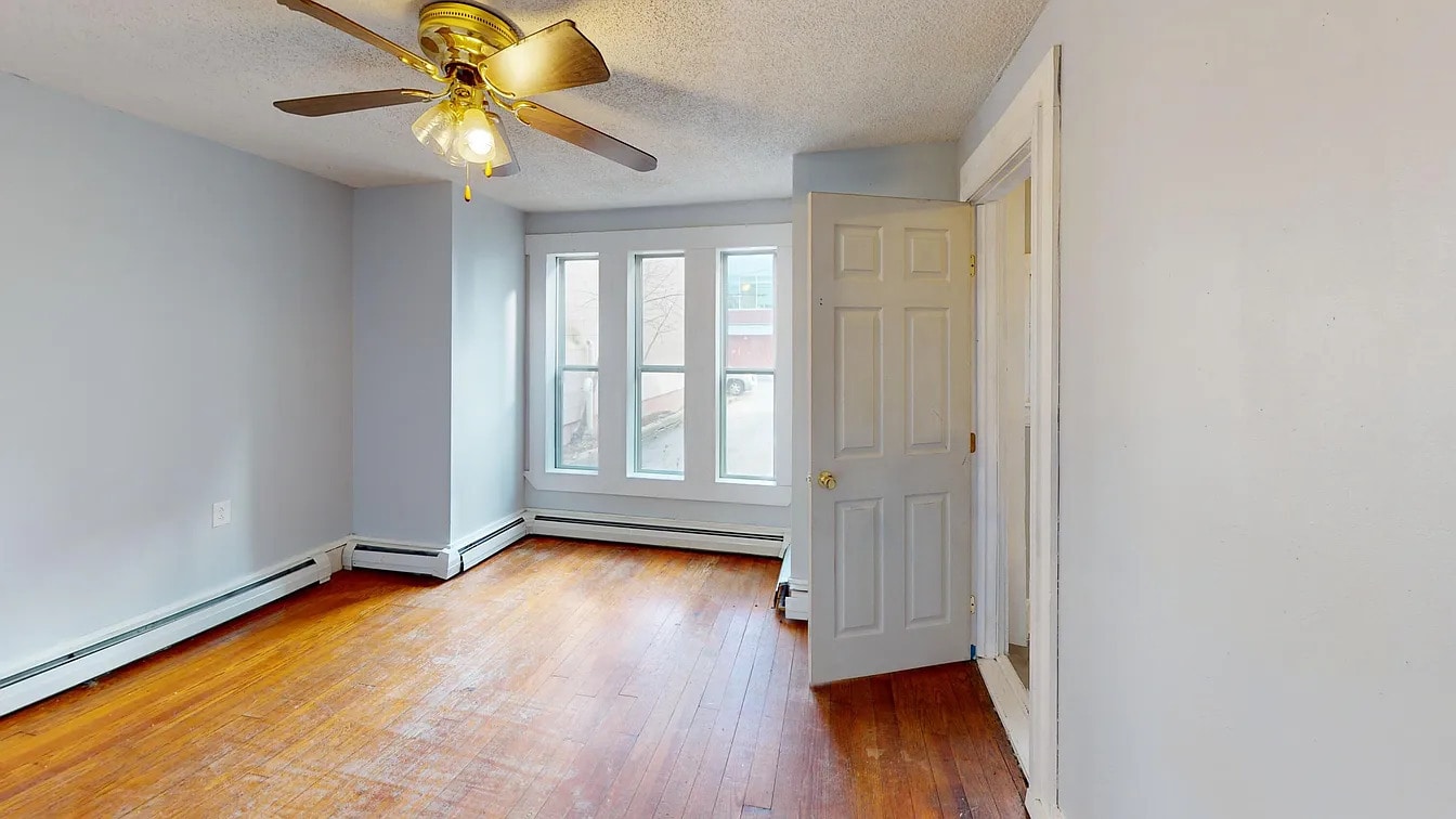 Dining Room - 122 Holland St