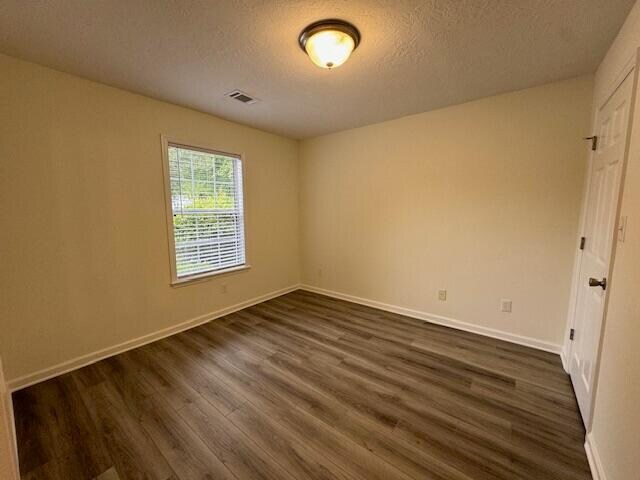 Building Photo - 133 Hillsborough Ln