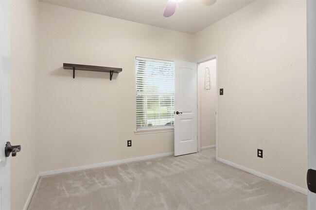 Building Photo - 17423 Morning Star Ave