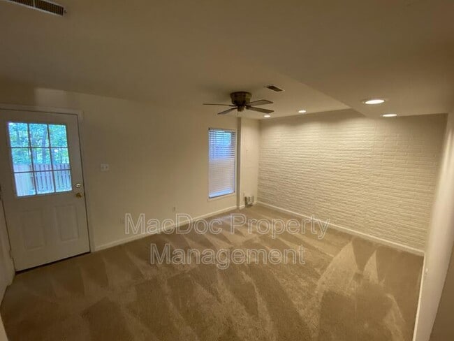 Building Photo - 4204 Apgar Ct