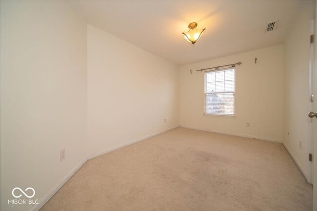 Building Photo - 3473 Millbrae Dr