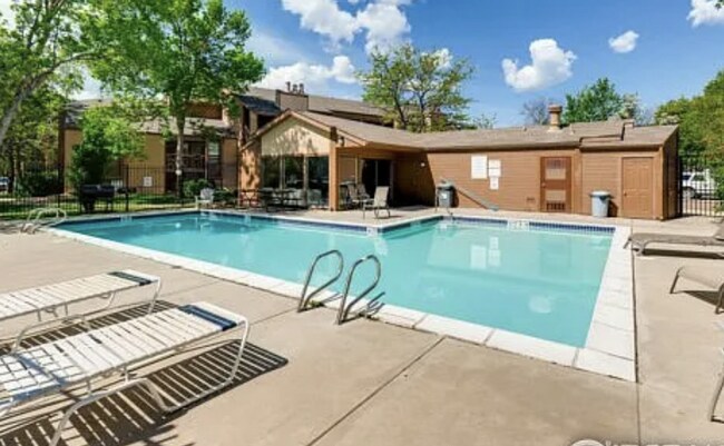 Building Photo - Beautiful 2 Bed 2 Bath in the heart of Boulder!