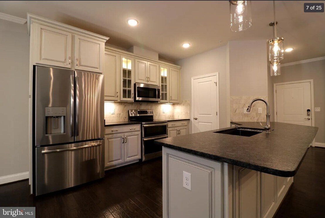 Building Photo - 23631 Havelock Walk Ter