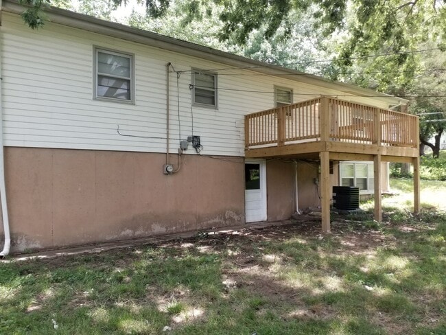 Building Photo - Coming Soon! Newly Renovated Home in Kansa...