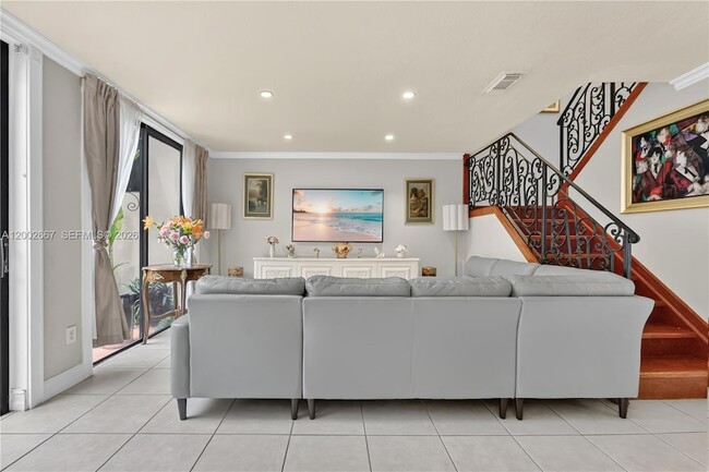 Building Photo - 3505 Torremolinos Ave