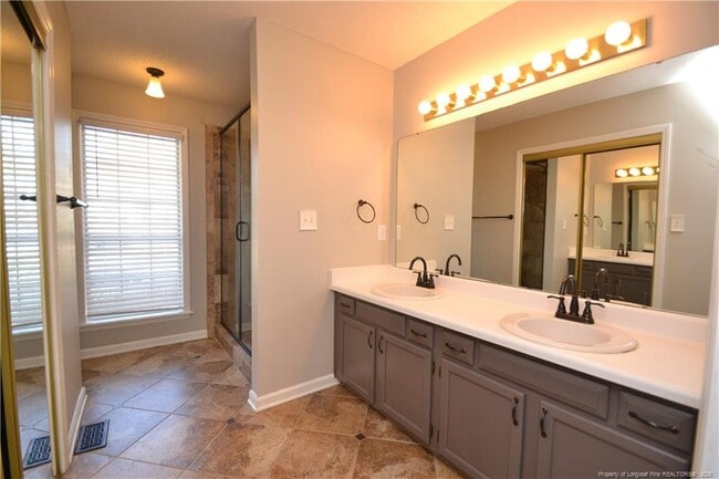 Building Photo - 4208 Loon Ln