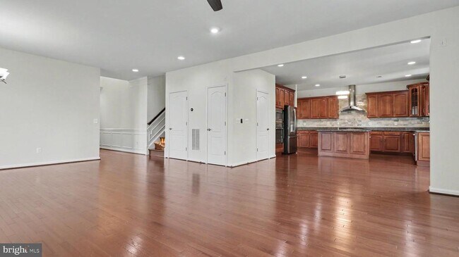 Building Photo - 40978 Spur Run Ln