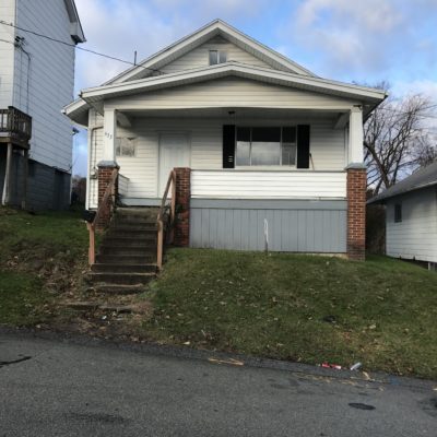 Building Photo - 633 Park St