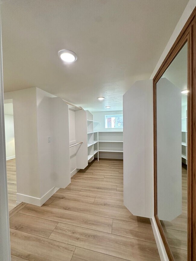 Building Photo - RR 156 Duplex