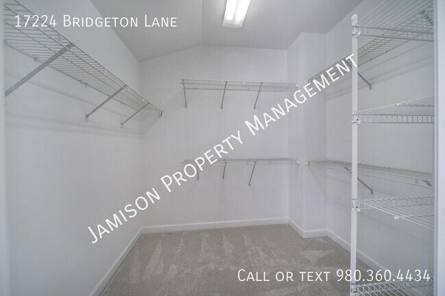 Building Photo - 17224 Bridgeton Ln