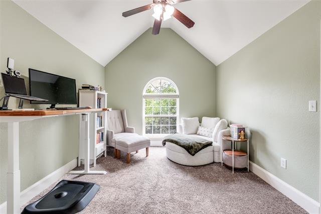 Building Photo - 5709 Lewis St