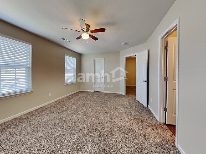 Building Photo - 5963 Odenton Ln