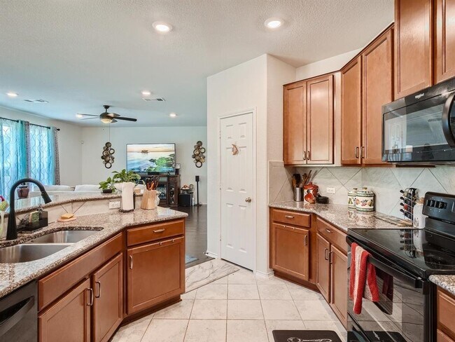 Building Photo - 2471 Sunrise Road Apt #64, Round Rock, TX ...