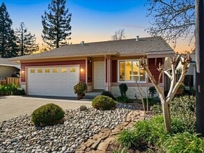 Building Photo - 349 Almond Way