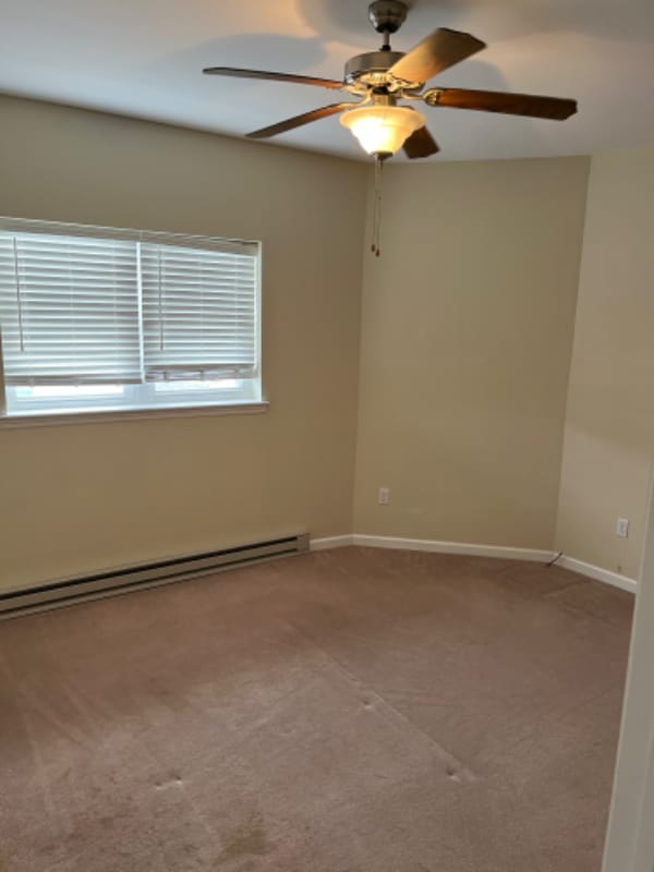 Building Photo - 334 W Lockhart St