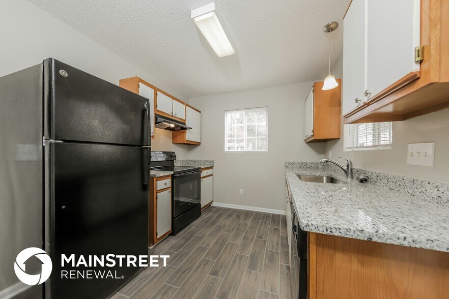 Building Photo - 3806 Dartford Dr