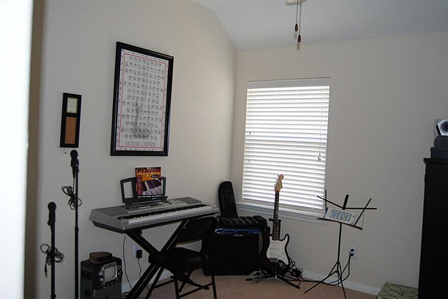 Building Photo - 14611 Carolina Hollow Ln