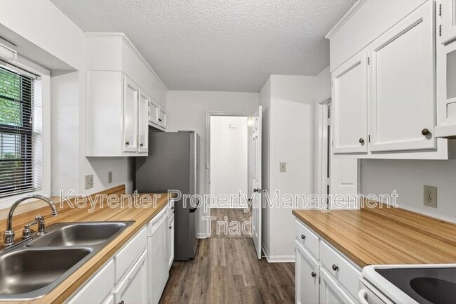 Building Photo - 1223 Watermark Ct