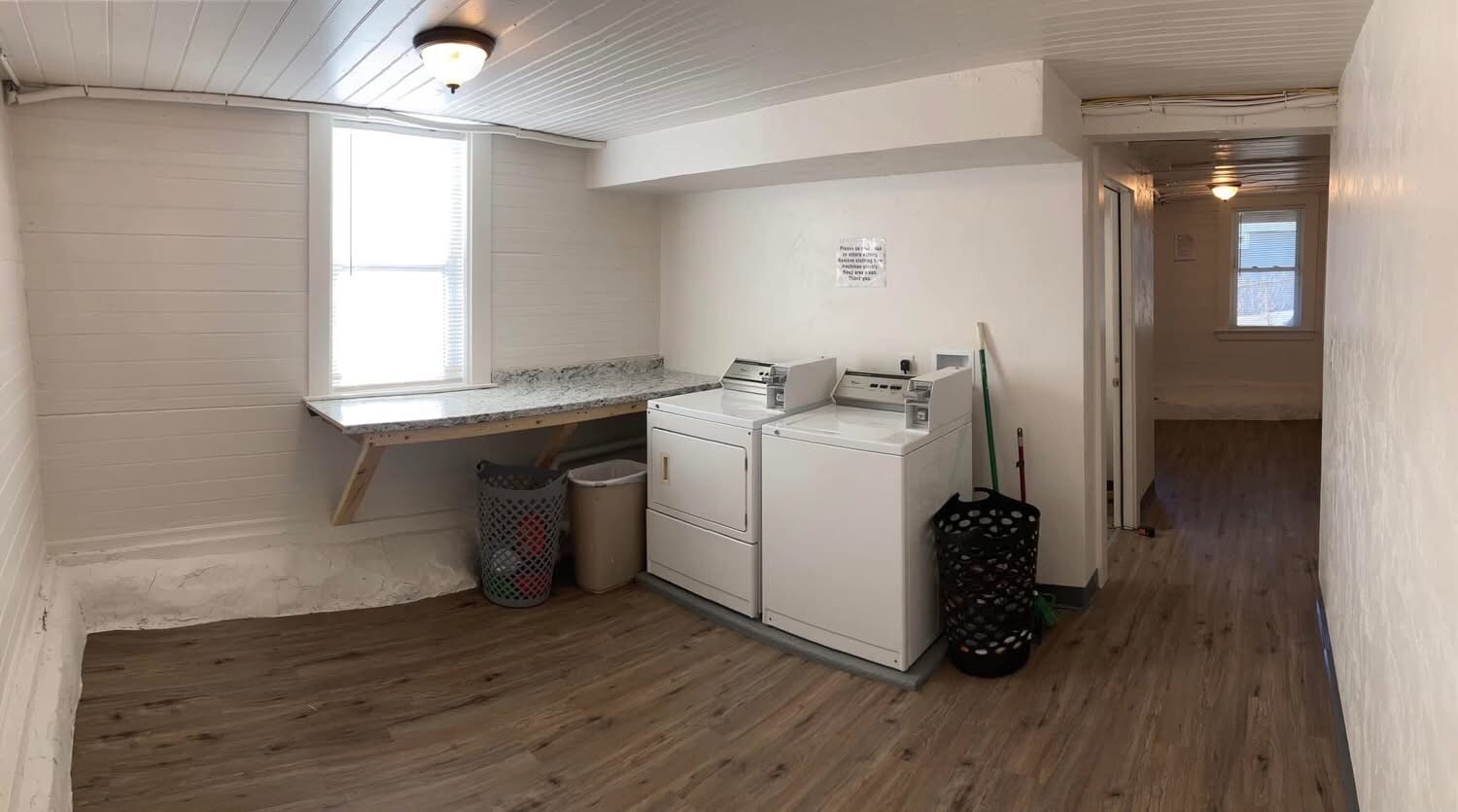 Building Photo - 102 Holten St