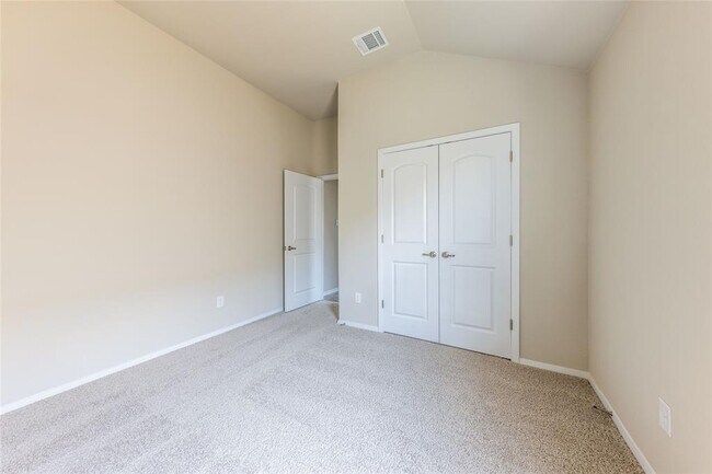 Building Photo - 205 Spiny Lizard Ln