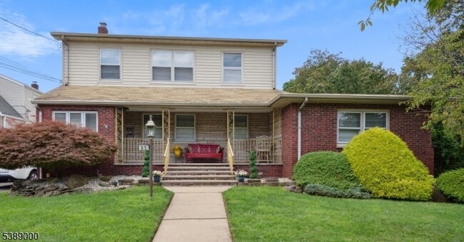Primary Photo - 83 Baldwin Pl