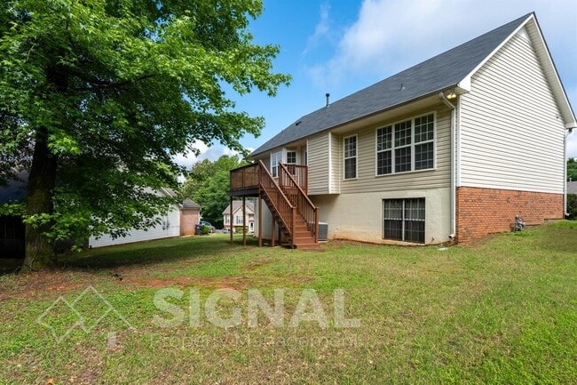 Building Photo - 1719 Annendale Dr