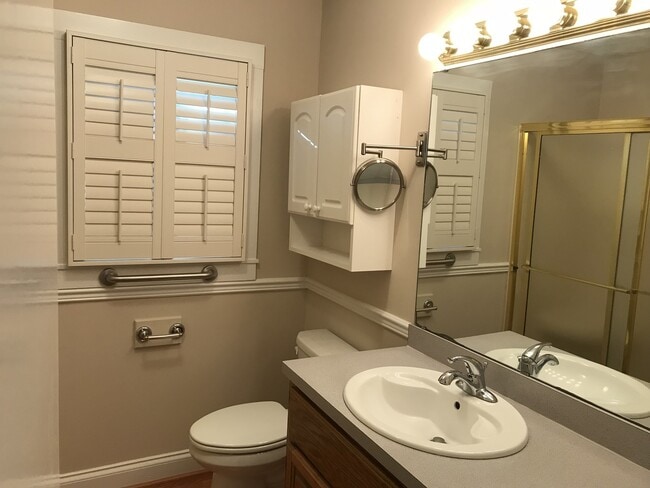 Building Photo - 4br 2ba Executive Home,  China Grove $1950 - AVAILABLE NOW!