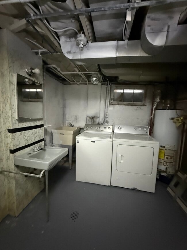 Building Photo - 520 Purce St