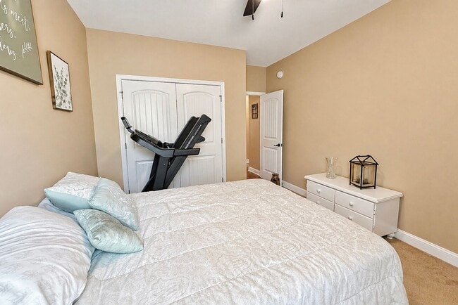Building Photo - 470 Briarcrest Dr NE