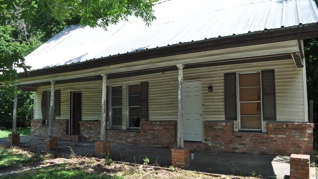 Building Photo - 502 Brown St