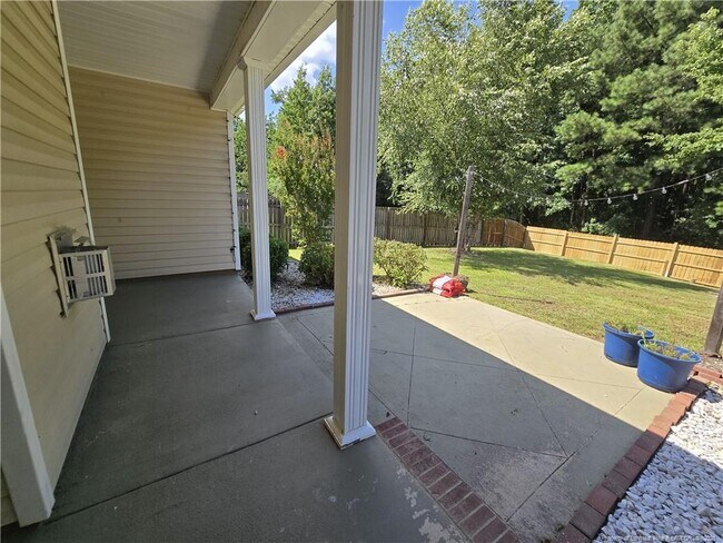 Building Photo - 5636 Nessee St