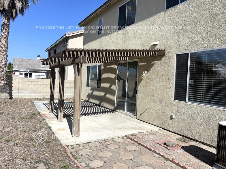 Building Photo - 15599 Gulfstream Ave