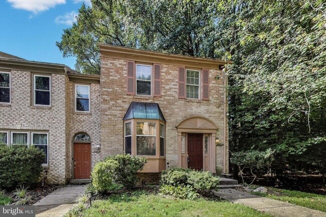 Building Photo - 10726 Pine Haven Terrace
