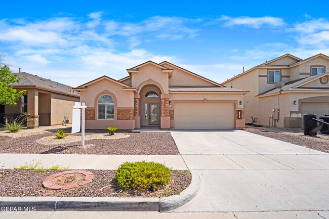Primary Photo - 12776 Runway Ave