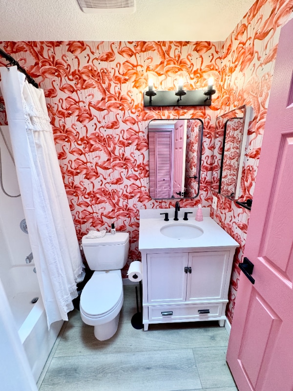 Building Photo - 4377 Wilson Ave