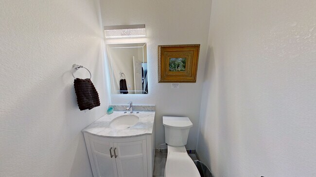 Building Photo - 1007 Brown Dr