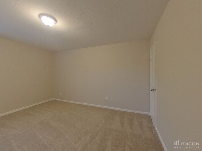Building Photo - 172 Forest Glade Rd