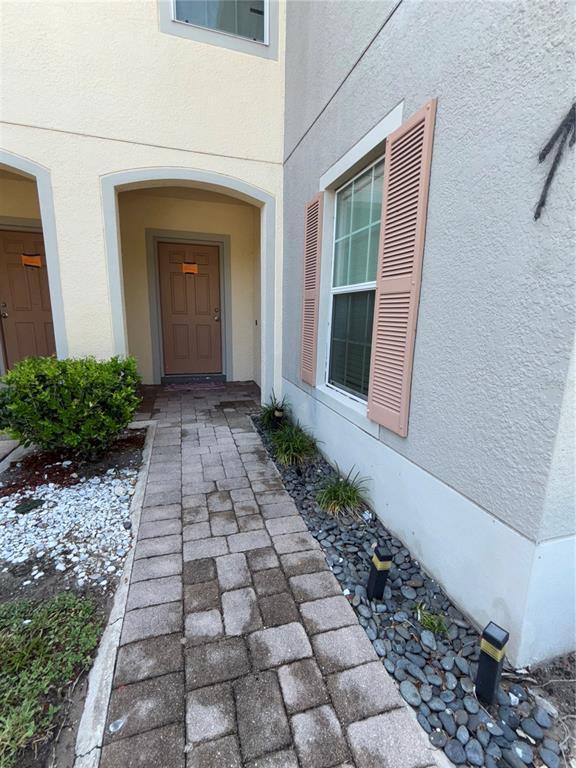 Building Photo - 2875 Sunstone Dr